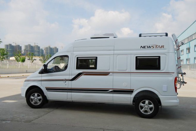 新星房车通途系列B600-家庭版 36.8万元 3-右侧