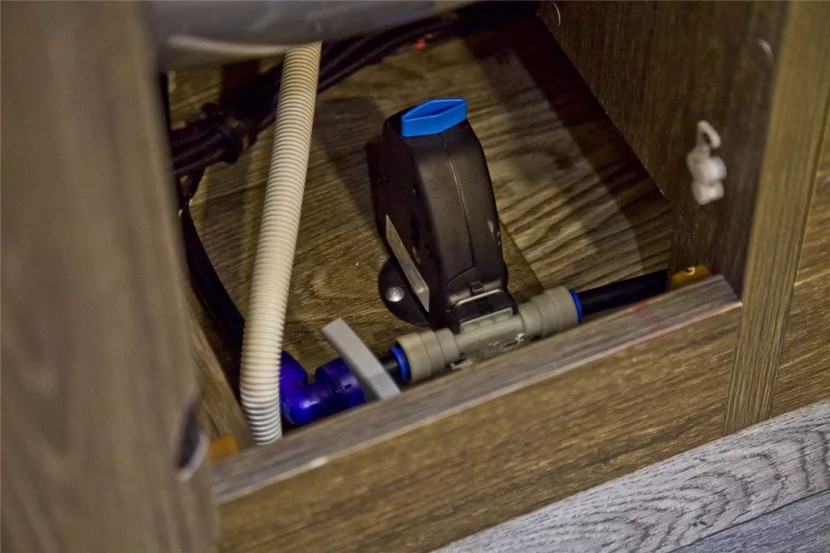 优化升级不断全新亚特尊尚型双扩展实拍