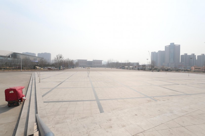 3.31郑州房车展场地河南省体育中心 WLH_2998