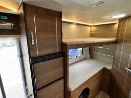 春田房车 春田依维柯欧胜（子母床）