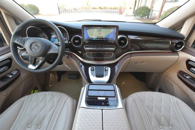 aLr4-Zd1T_uiUpWy8Ao08Q