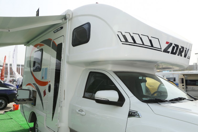 中道房车 大通T60 峻道 房车 （白色）34.8万元 图片6