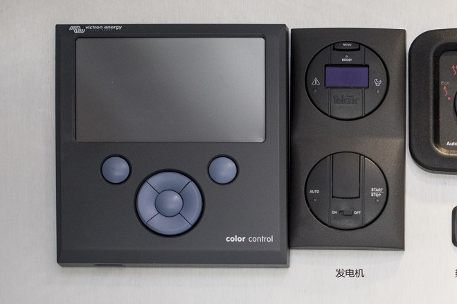 德野奔驰乌尼莫克U4000四驱越野房车终极性能撼路先锋这是描述信息