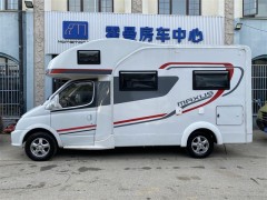 上汽大通 18款RV80C型房车