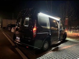 2021年福特黑骑士B型房车 B型