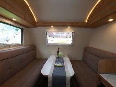 985A0999