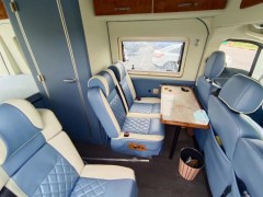 吉姆西房车 大通V90