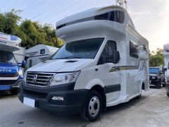 亚星 19款C型房车