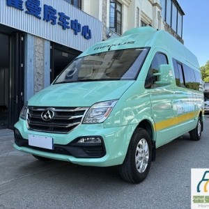 上汽大通 2018V80B型房车