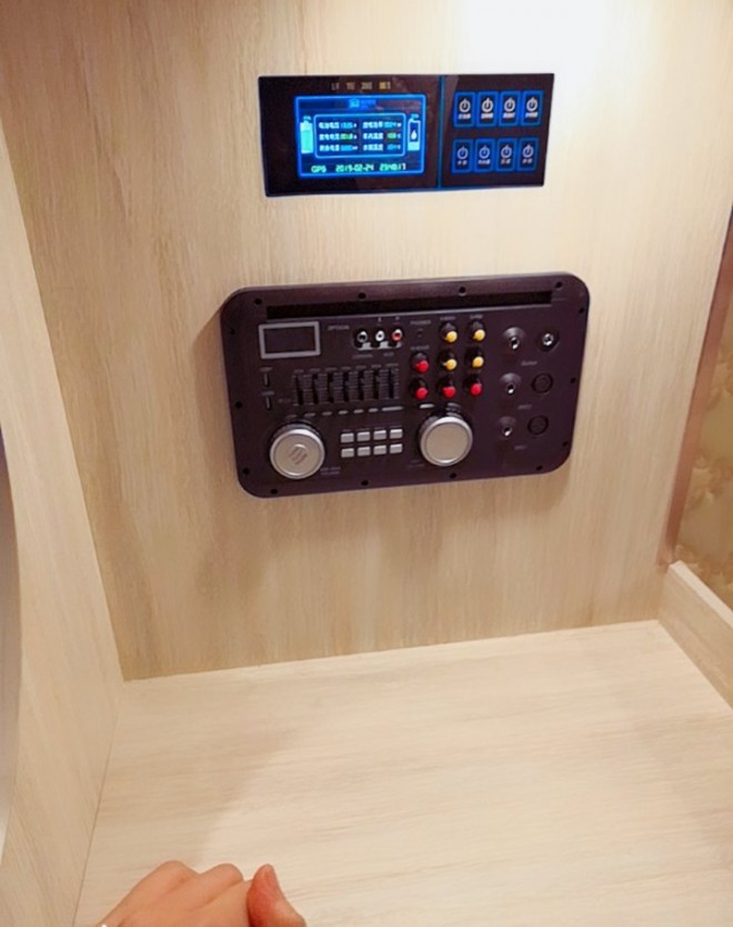 仅售4.98万，智森侣途打造适合普通老百姓，物美价廉小拖挂房车14603d6245784f4093af09cd4c5de1e7