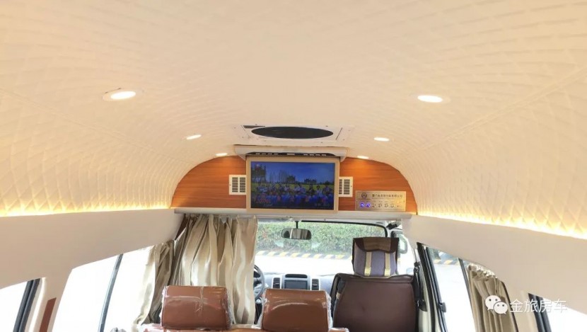 9月2日郑州房车展：金旅房车海狮V5，陪你看不同城市的日落！e5ecaccf526b2715f06da2aa78c8ca75