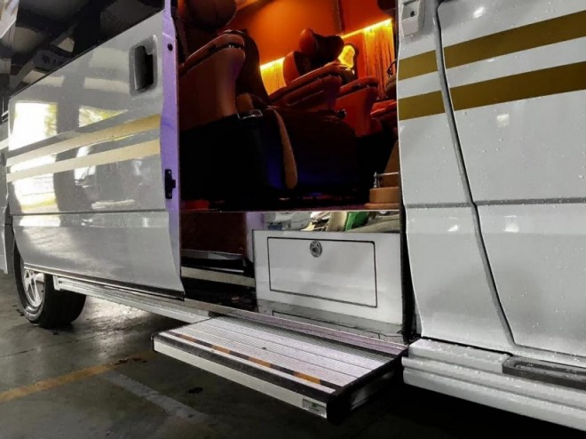 9月2日郑州房车展，尚旅福特梦享家1号，以梦为马，畅享韶华！3a83dfdf243213e85998d1407c18587b