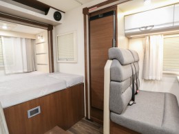 339A8694