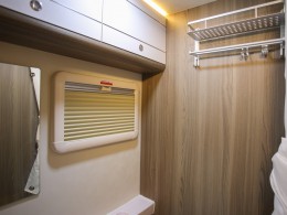 3V0A2308