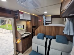 宇通 C330