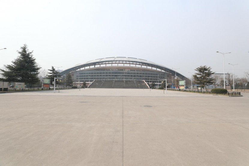 3.31郑州房车展场地河南省体育中心 WLH_2745