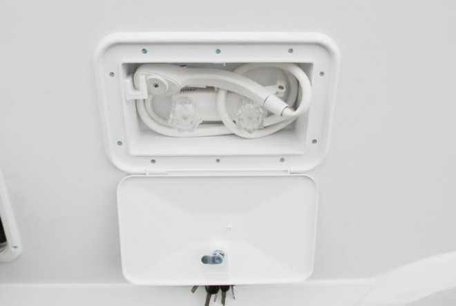 新星罗马假日系列风尚款C600房车 价格：￥76.80万元