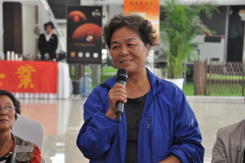 2014中国房车露营发展高峰论坛在郑州召开 房车车友互动