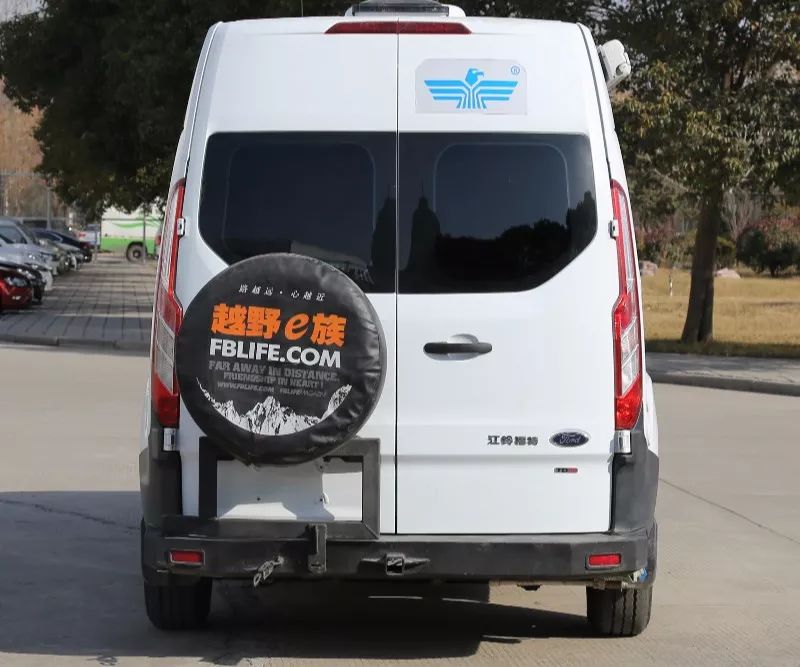 新飞福特新全顺B型房车---诠释轻客新标杆！