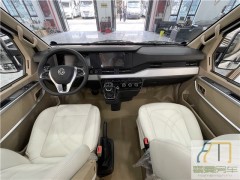 2023款东风御风 B型房车
