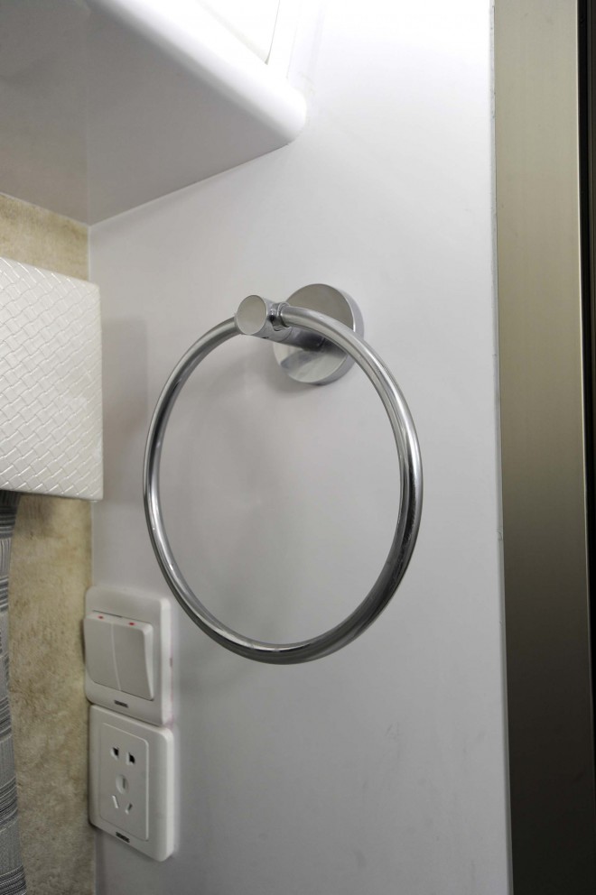 戴德隆翠C19拖挂式营地房车 17万元 _DSC8589