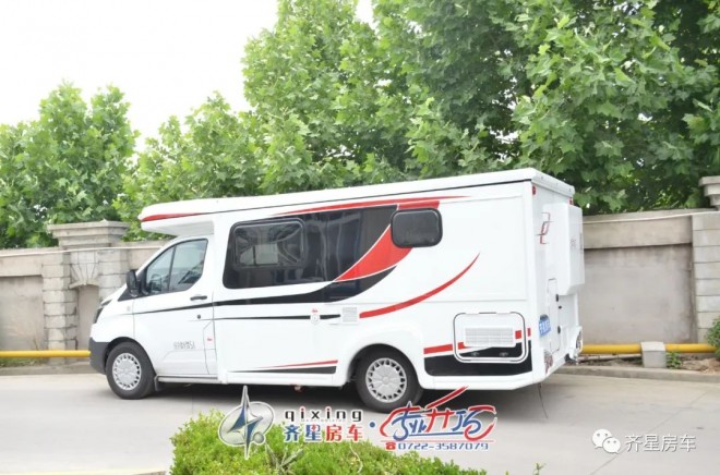 2021款齐星浩运版FT2321-1(新全顺小C)房车图片