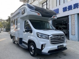 2024款歌睿途大通V90 C型 小型旅居车