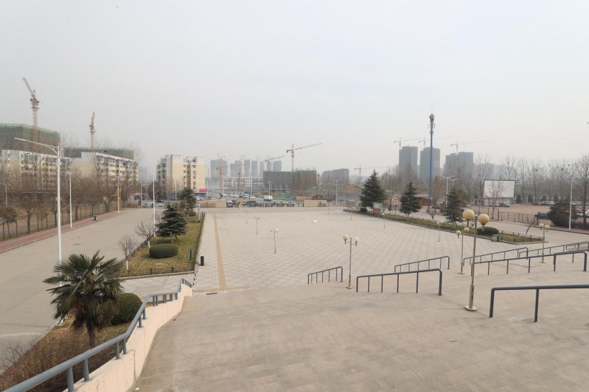 3.31郑州房车展场地河南省体育中心 WLH_2885