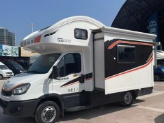宇通房车 2022款2022款C535旗舰版双拓展