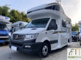 亚星 2019款亚星C多床板旅居房车