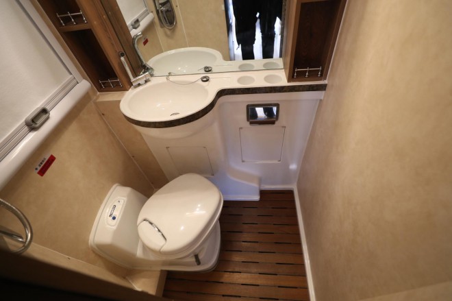 416815e8c9a5f690d3c7a1fbf0