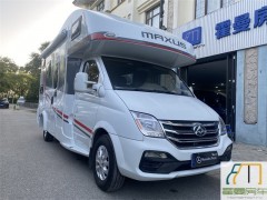 上汽大通 19上汽大通RV80生活家原厂房车