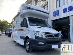 亚星 19款亚星C型房车