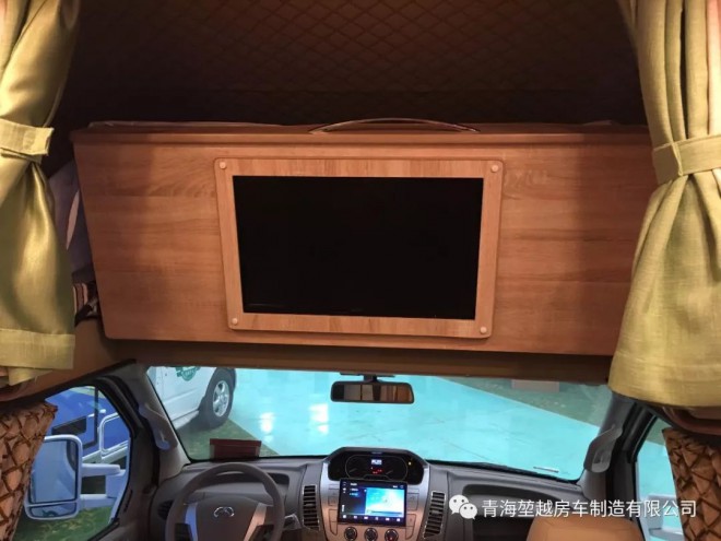 2018款上汽大通自行式C型房车（堃越房车C7/C8）来袭39.99万640?wx_fmt=jpeg&tp=webp&wxfrom=5&wx_lazy=1
