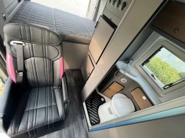 景宴550 大通V90