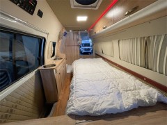 2020款金旅B型房车 金旅