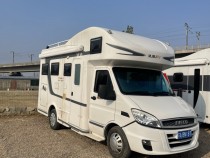 飞神房车 依维柯侧拓展