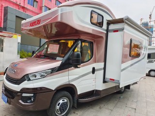 宇通 2020款C670