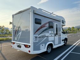 华居房车 2020款华居依维柯欧胜