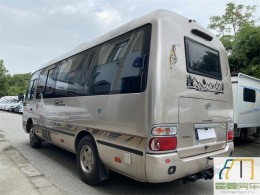 江铃 考斯特B型房车