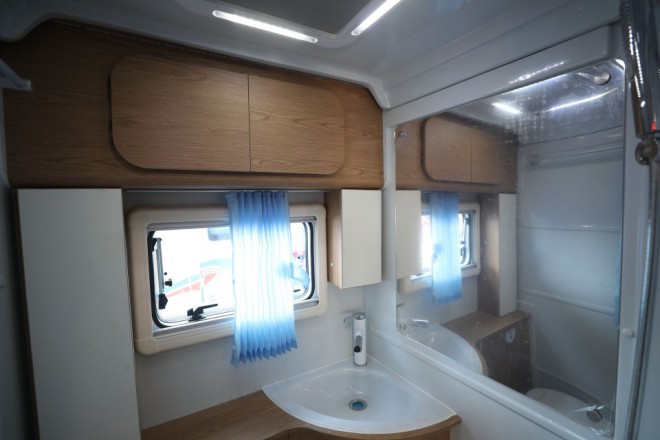 11.23杭州房车展览众房车4d427a1a8bd745d89daec455732748c8