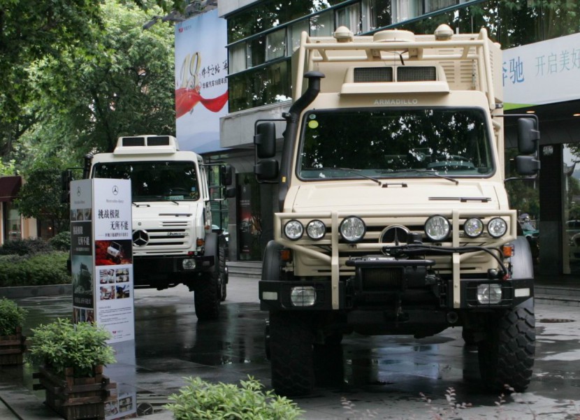 阿莫迪罗攀爬者cd1型越野房车奔驰乌尼莫克u5000armadillocrawlerdoka