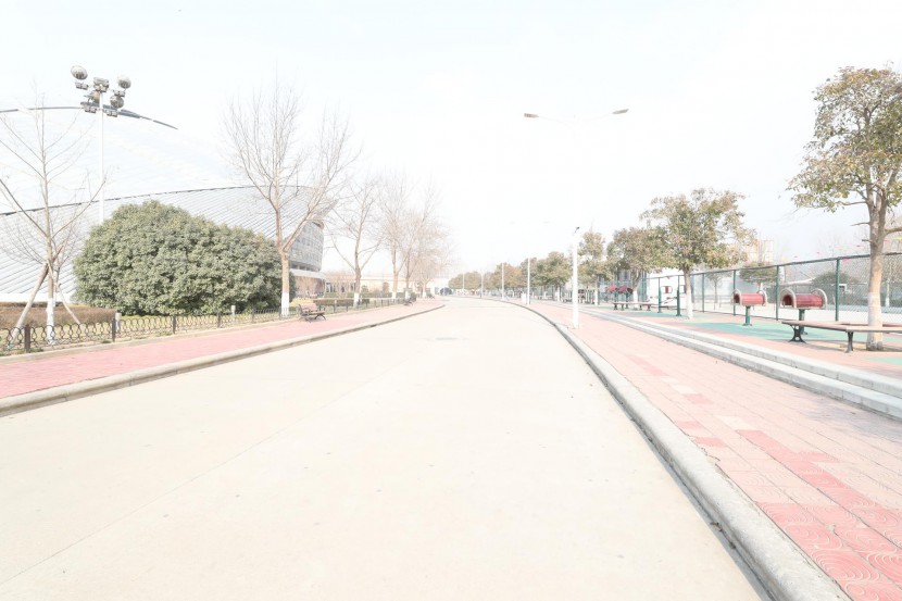 3.31郑州房车展场地河南省体育中心 WLH_2947