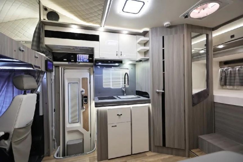 9月2日郑州房车展，隆翠C620尊享版，尊奢配置，尽享旅行！3e0e6c5d3f2396c3c041d9ffddb985a3