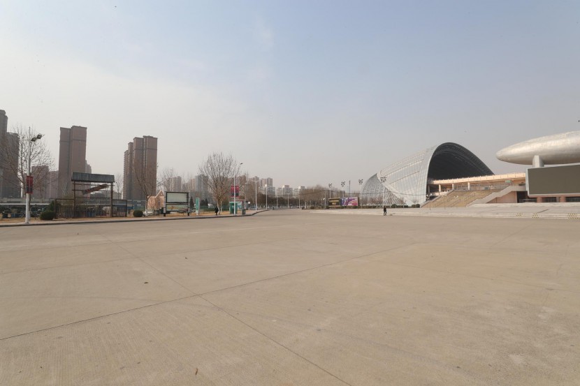 3.31郑州房车展场地河南省体育中心 WLH_3127