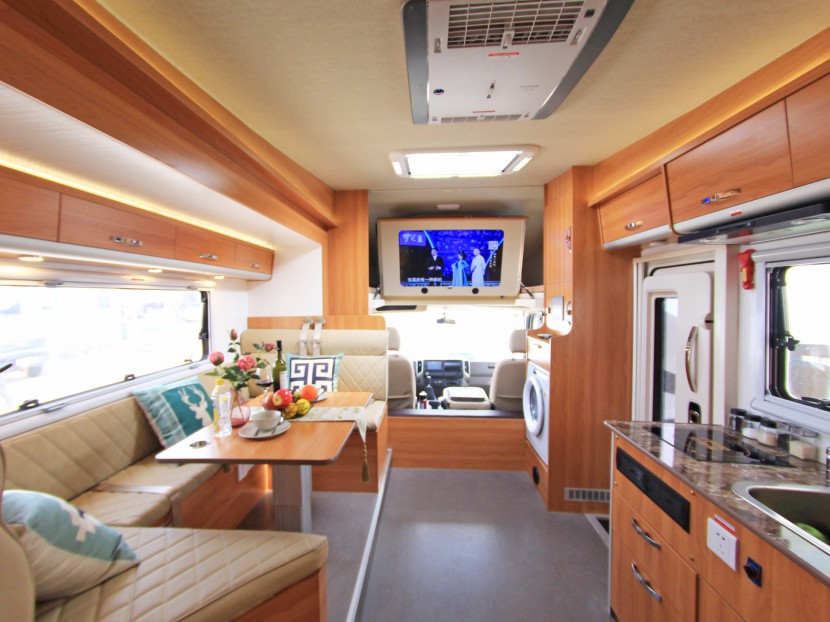 法美瑞欧马可S002-舒适版房车  49.8万元 IMG_2609-tryout