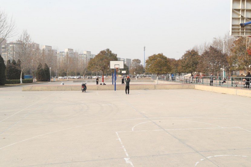 3.31郑州房车展场地河南省体育中心 WLH_3530