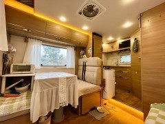 旌航房车 593-II后进门侧拓展