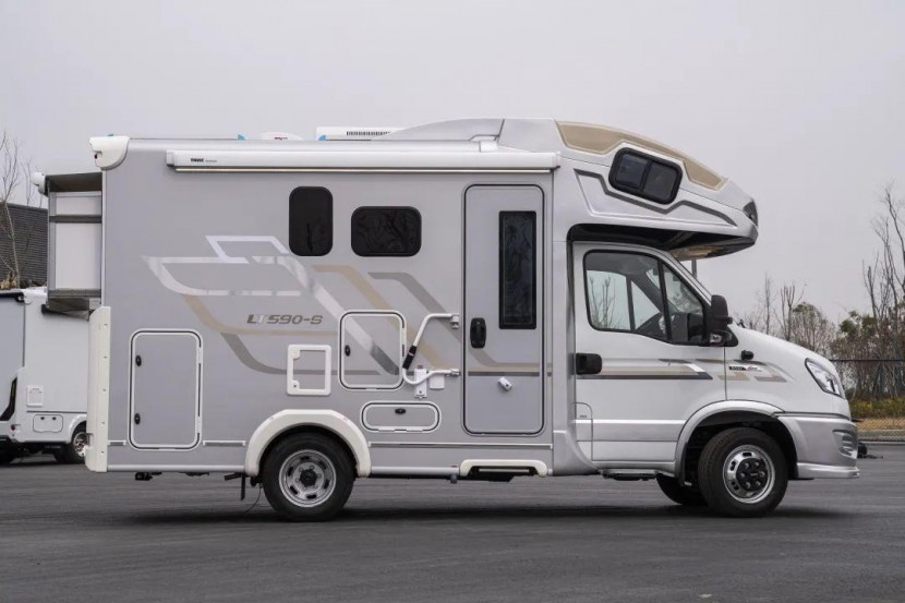 隆翠C618旗舰版房车邀您参加9月2日郑州房车展，旗舰品质，迎风起航！78d6ec3f73b7484c2305c897c132e540