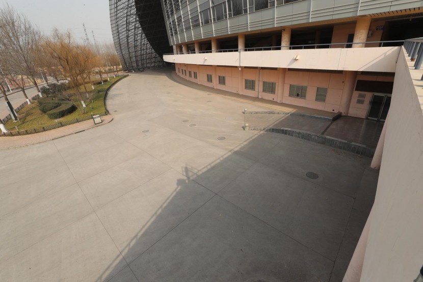 3.31郑州房车展场地河南省体育中心 WLH_3444